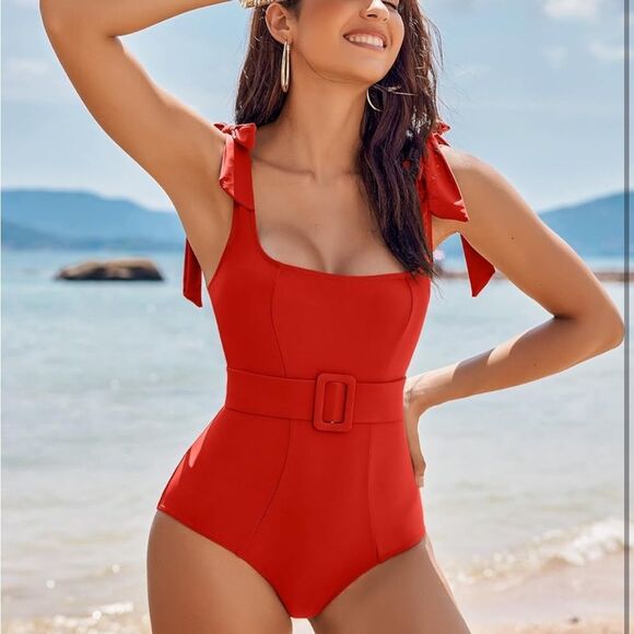 Red Belted Swimsuit New with tags size M - Picture 3 of 4